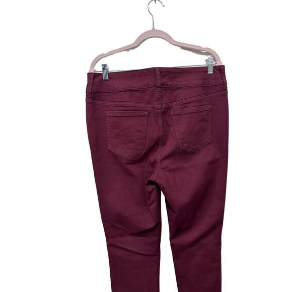 Torrid Feel The Fit Super Soft Five Pocket Style Jegging Burgundy Size 10R - Picture 7 of 11